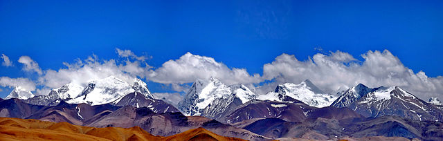 ヒマラヤ山脈パノラマ2012Royonx.jpg